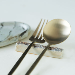 White Rock Hashi Oki Set